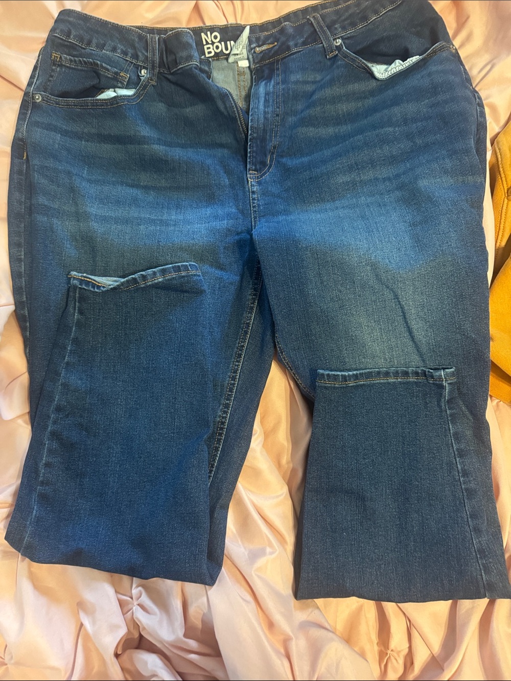 No Boundaries Women's Dark Blue Cropped Patchwork Jeans